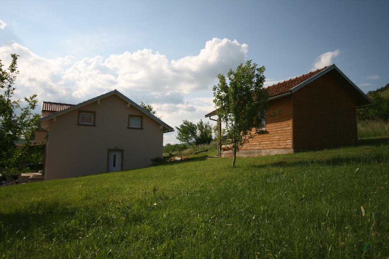 Holiday House Leona Otočac Extérieur photo