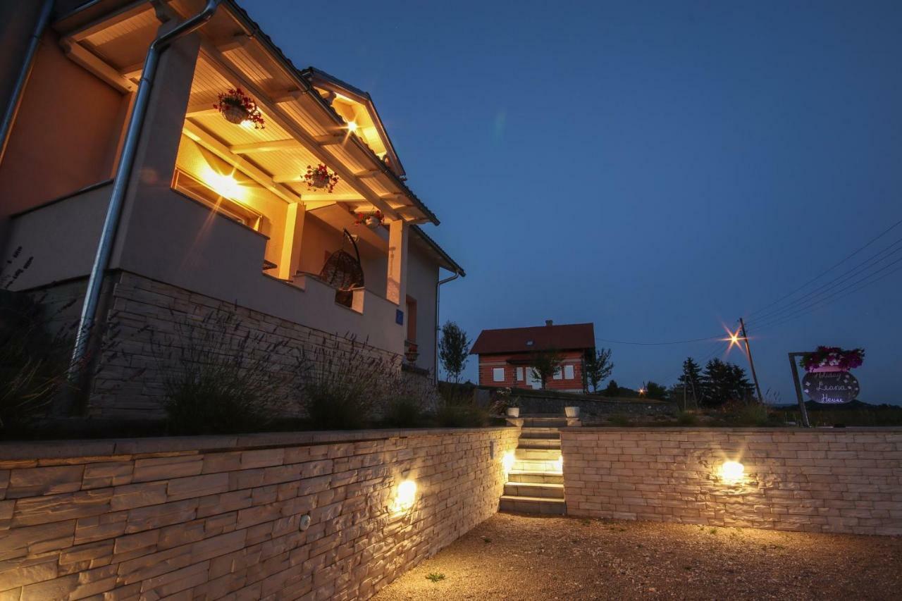 Holiday House Leona Otočac Extérieur photo